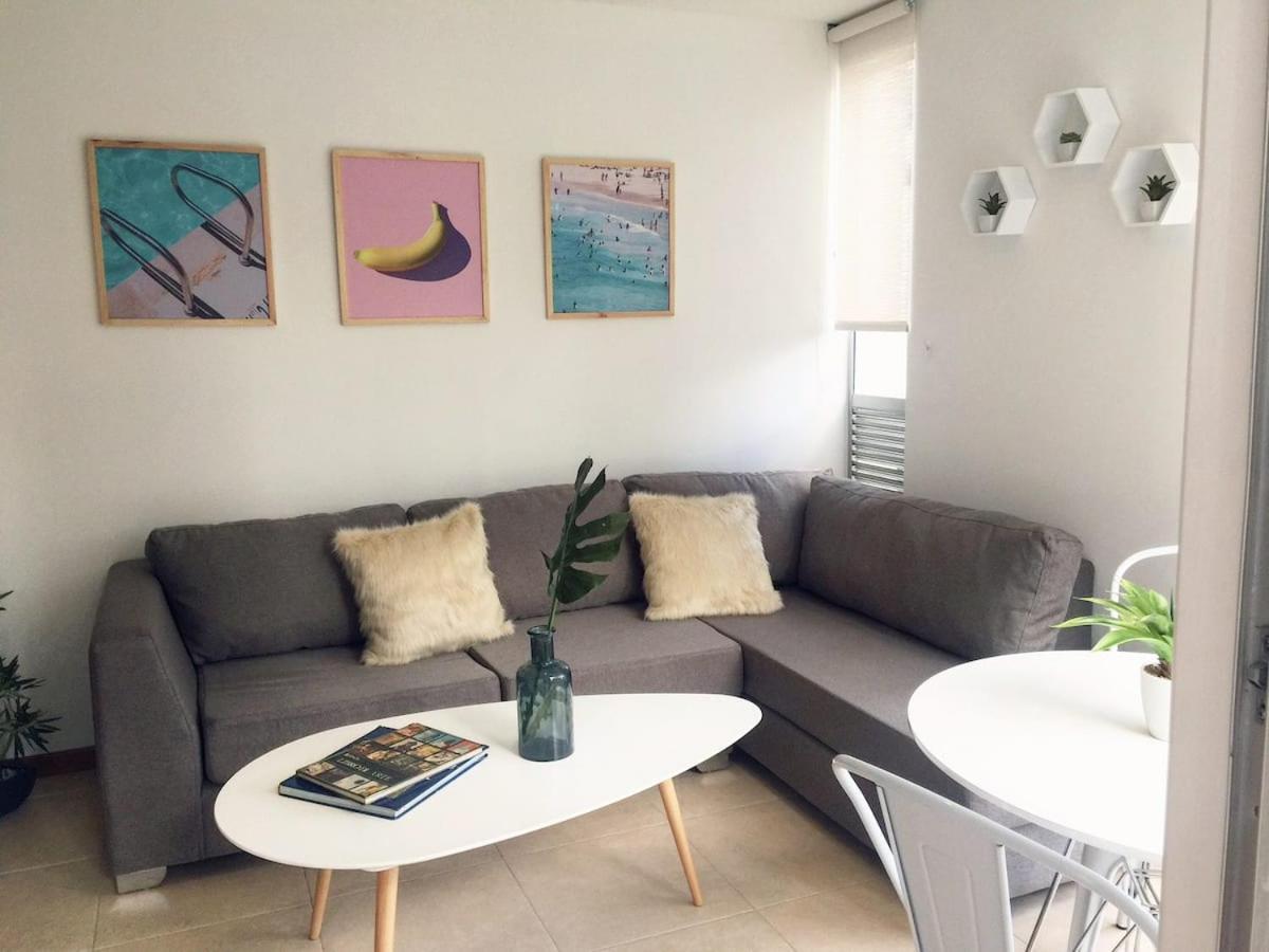 Appartamento Moderno Apartamento Poblado 10 Min Del Lleras Y Provenza Medellín Esterno foto